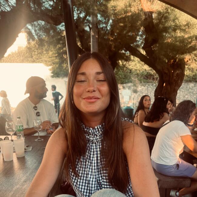 Babysitter in Mérignac: Faustine