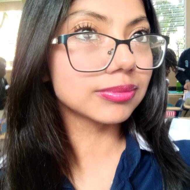 Babysitter in Guatemala City: Wendy