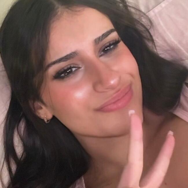 Babysitter in Sydney: MacKenzie