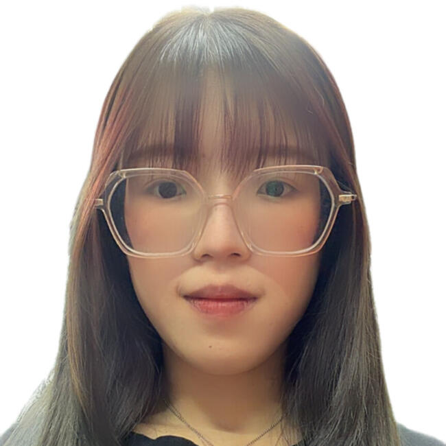 Babysitter in Singapore: Vernice
