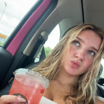 Babysitter in Colchester: Emily