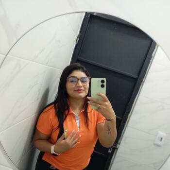 Niñera en Floridablanca: Karina