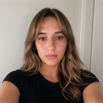 Babysitter Gold Coast: Inez