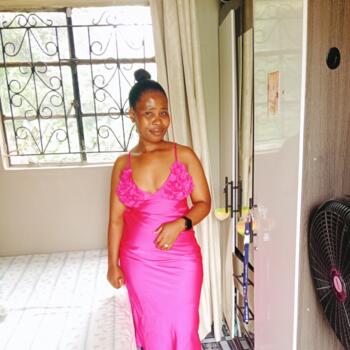 Babysitting job in Durban: babysitting job Nomalungelo