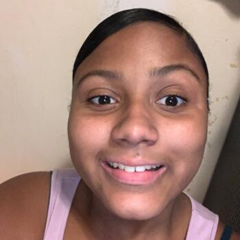 Babysitter in The Bronx: Jaimilani
