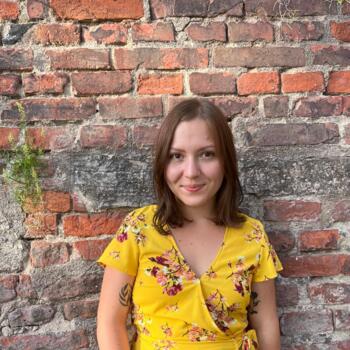 Babysitter in Irun: Kristýna