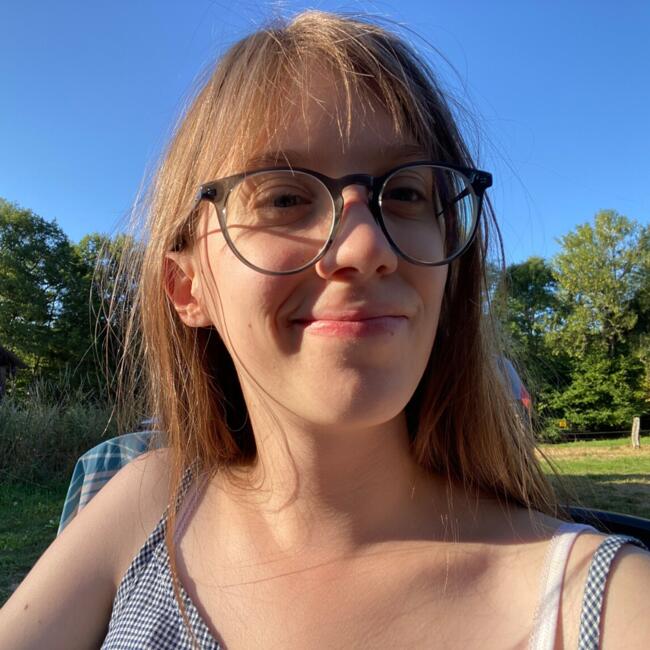 Babysitter in Le Havre: Maia