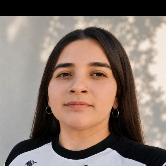 Babysitter in Humboldt: Vanesa