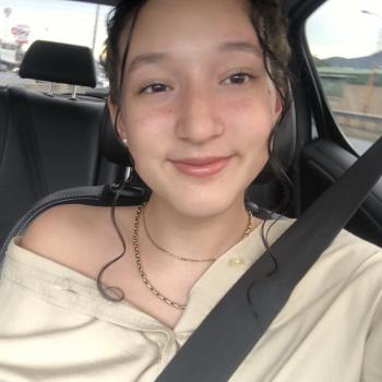 Babysitter in San Rafael: Maria Paula