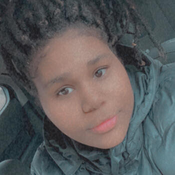 Babysitter in Columbus: Debraysha