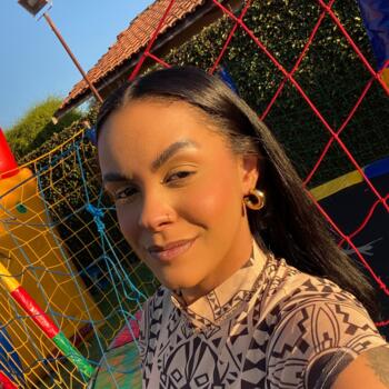 Babá em Taubaté: Beatriz