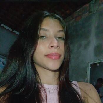 Babysitter in São Luís: Natyele
