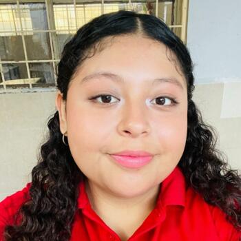 Babysitter in Pesquería: Yoselin
