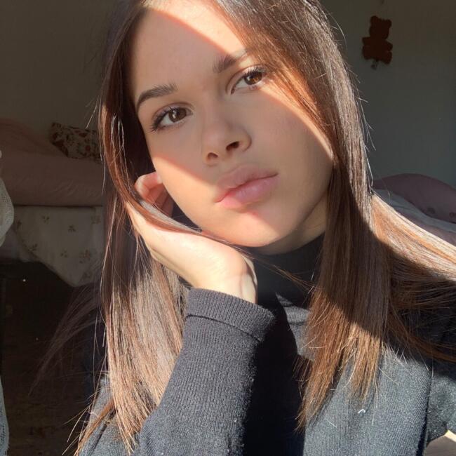 Babysitter in Florence: Ines