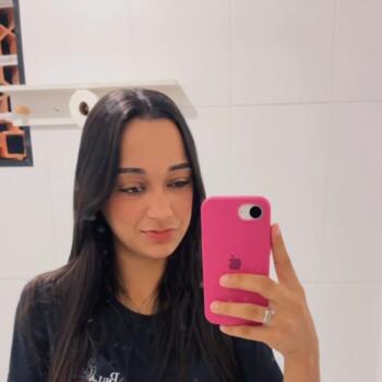 Babysitter Arujá: Geovanna