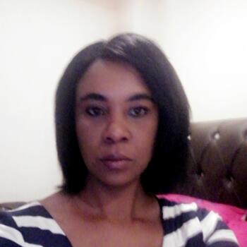 Babysitter Randburg: Martha