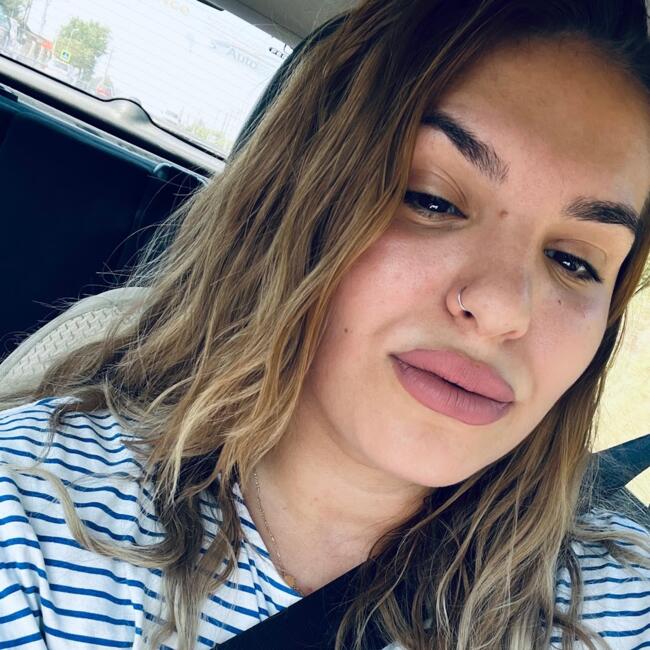 Babysitter in Odobeşti: Andreea