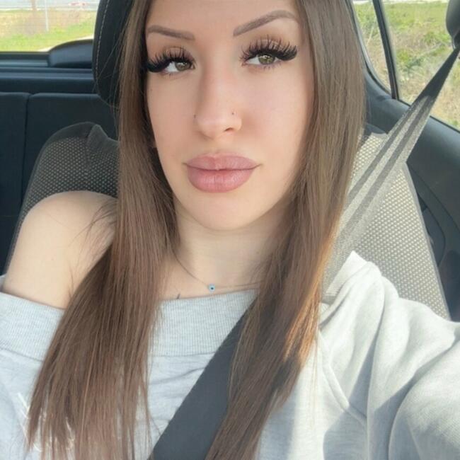 Babysitter στην περιοχή Μαρούσι: Αλίκη