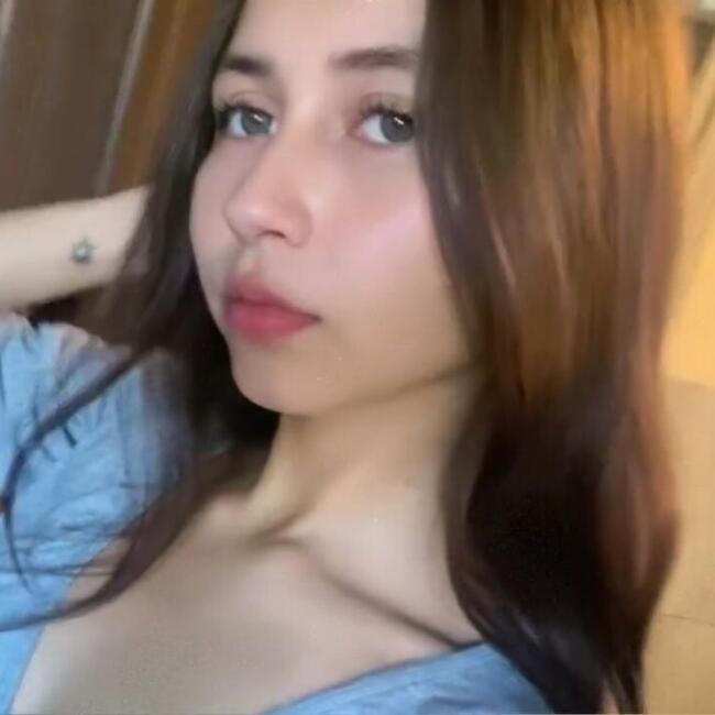 Babá em Viamão: Paola