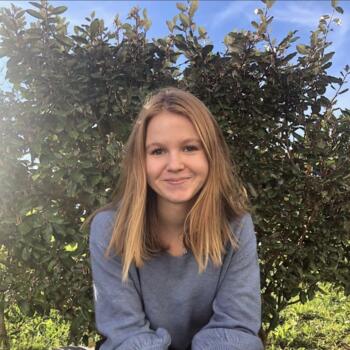 Baby-sitter in Toulouse: Youna