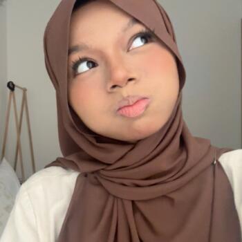 Babysitter in Singapore Island: Dyna