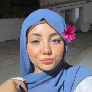 Babysitter Les Ulis: Besma