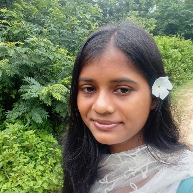 Dilai Gate में बेबीसिटर: Magdalin