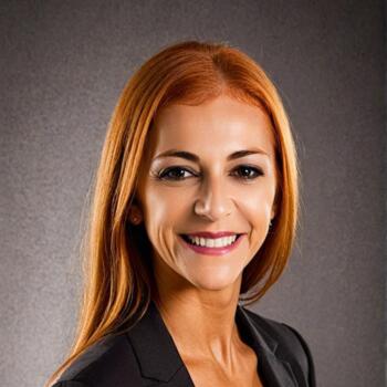 Babysitter in Bigastro: Maria Fernanda Alencar