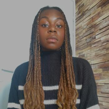 Babysitter Ambilly: Astrid