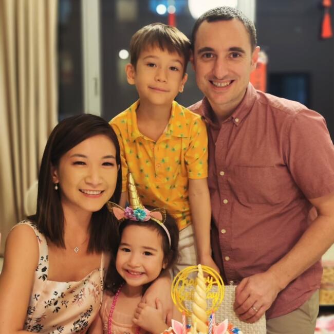 新加坡 的临时保姆工作: Sabrina