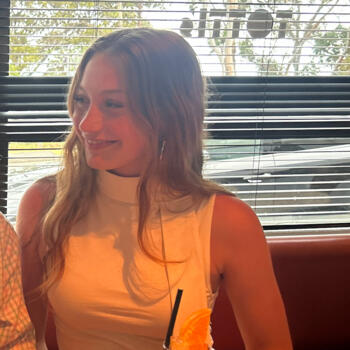 Babysitter in Melbourne: Elsie