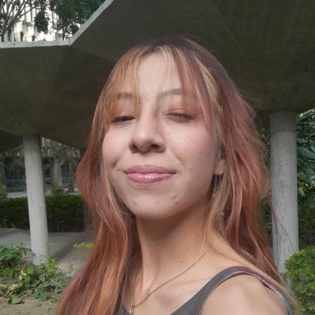 Niñera en Caracas: Veronika