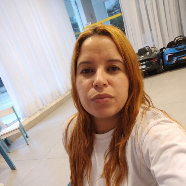 Babysitter in São Paulo (São Paulo): Jaqueline
