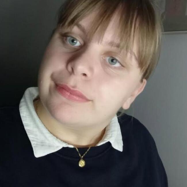 Babysitter in Bourbourg: Sarah