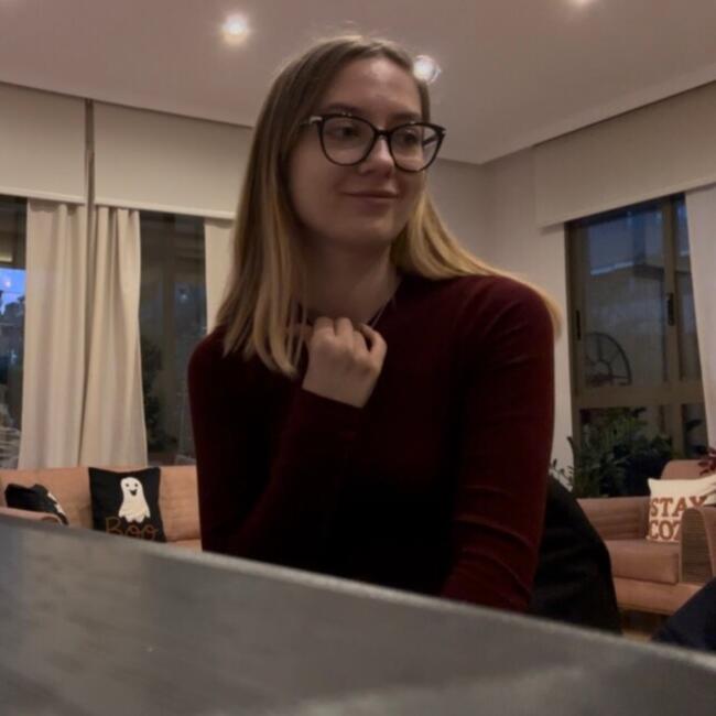Babysitter in Valencia: Иоланта