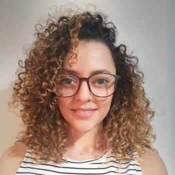 Babysitter in San Pedro: Valery