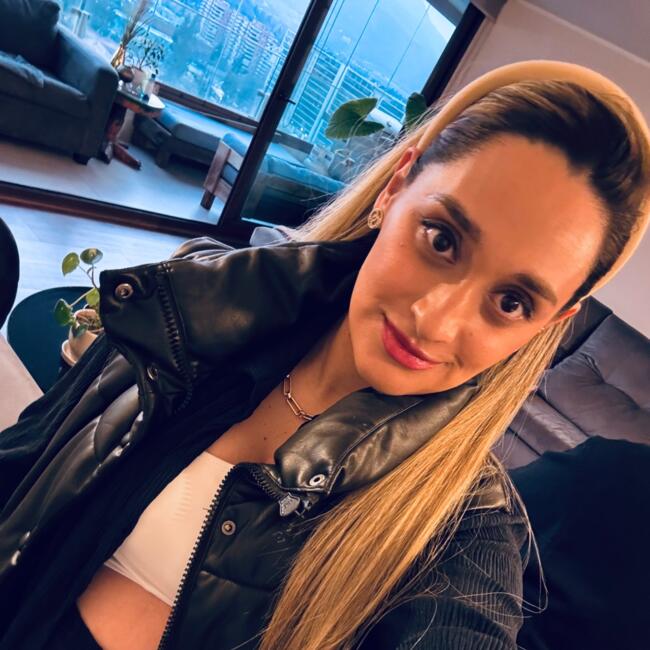 Δουλειά για babysitter στην περιοχή Σαντιάγο: Valesca