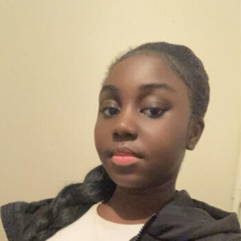 Babysitter Bavans: Yannina