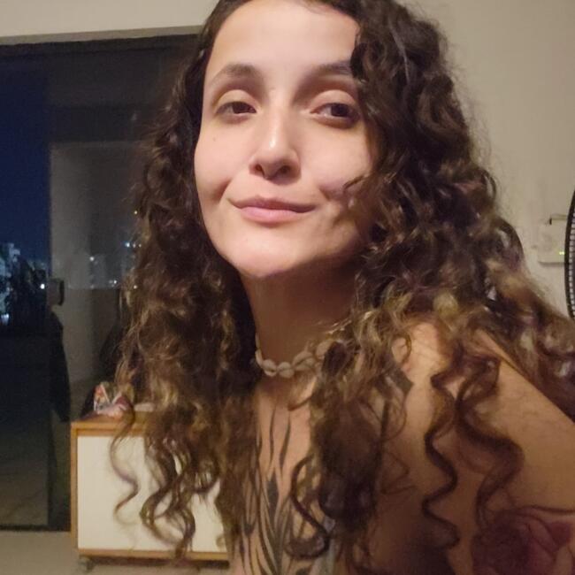 Babá em Florianópolis: Luciana