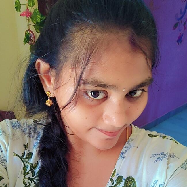 Babysitter in Vijayawada: Vandana