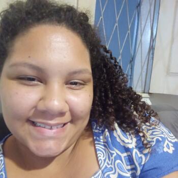 Babysitter Teresina: Karine