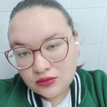 Babá em Teresópolis: Débora Furtado