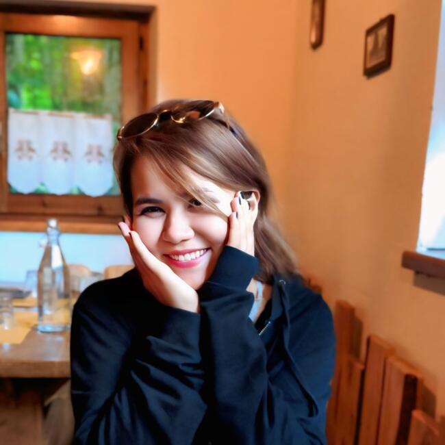 Babysitter a Siena: Zahra