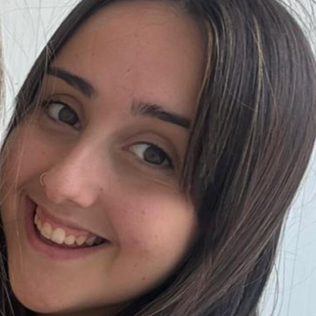 Niñera en Loeches: Ana