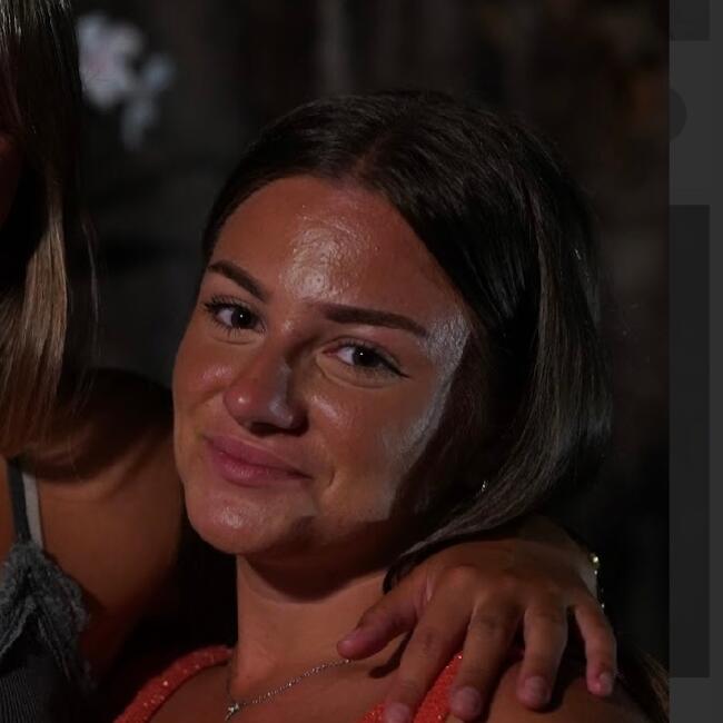 Babysitter in Menars: Floriane