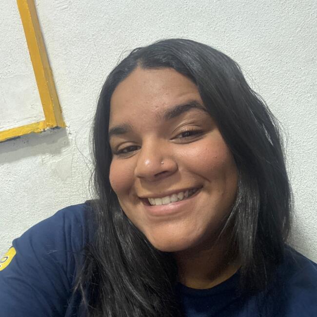 Babá em Carpina: Jayslany