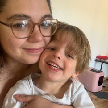 Babysitter in Saint-Florent-sur-Cher: Oceane
