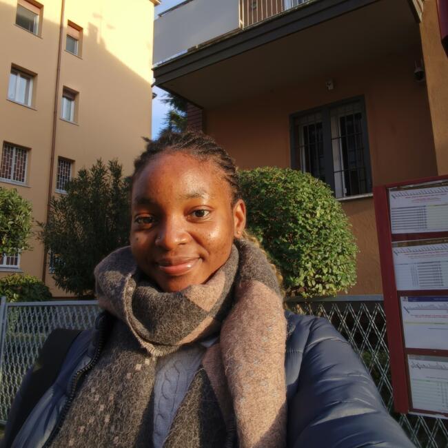 Babysitter in Bologna: Elisabeth