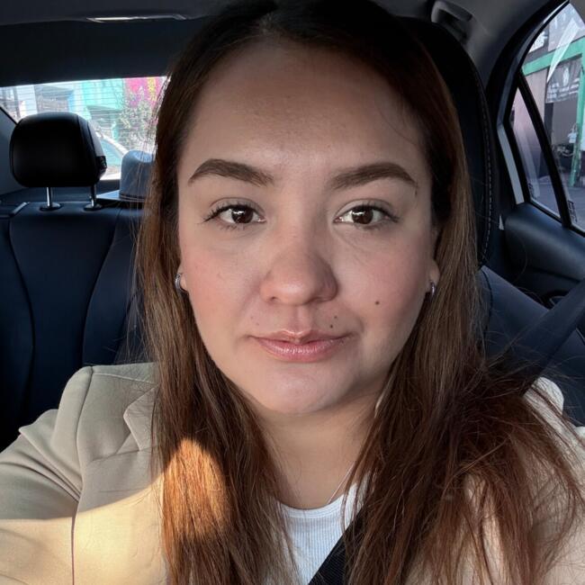 Babysitter in Henderson: Evelyn