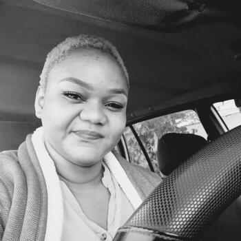 Babysitter Cape Town: Faith K